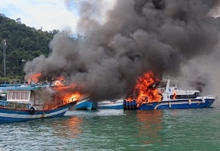 2 Unit Kapal Terbakar di Pelabuhan Bungus, Satu Milik Pemkab Mentawai