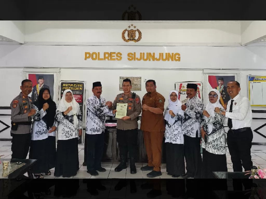 Kapolres Sijunjung Dukung Penuh Program Perlindungan Hukum bagi Guru