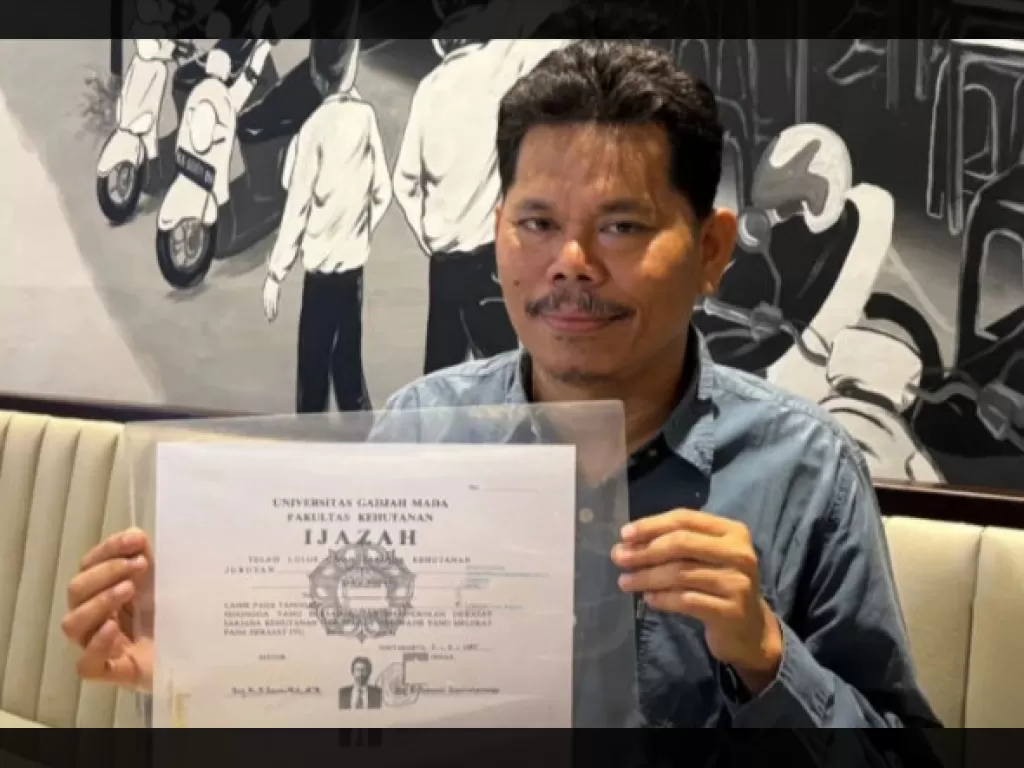 Salinan Ijazah Jokowi Diperoleh dari KPU, Pengamat Dorong Transparansi Publik